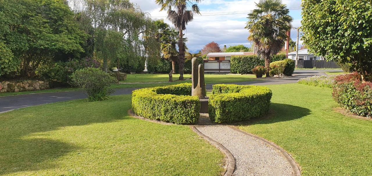 Maple Lodge Motel Matamata Buitenkant foto