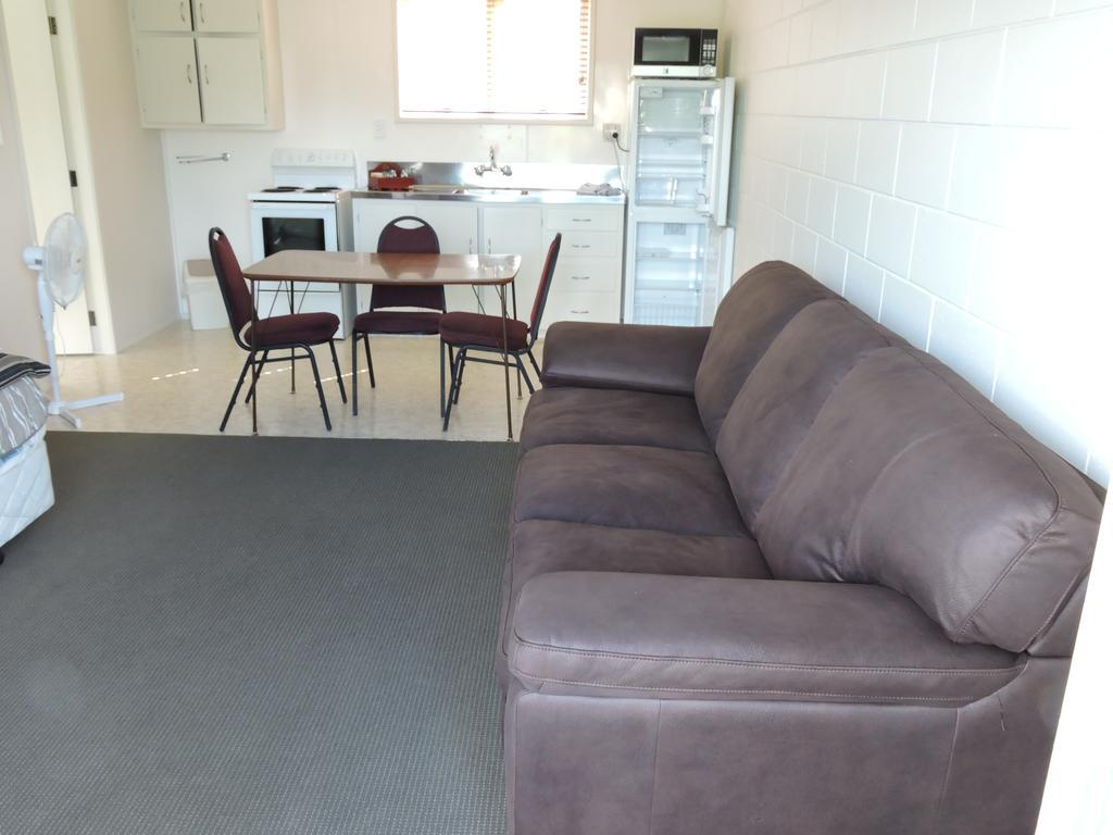Maple Lodge Motel Matamata Buitenkant foto