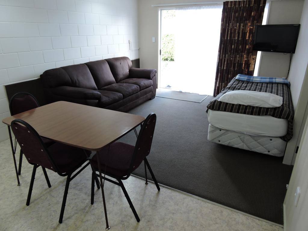 Maple Lodge Motel Matamata Buitenkant foto